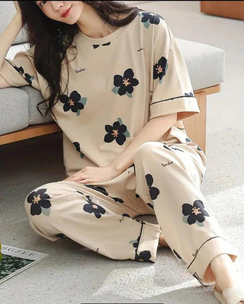 Brown All Over Black BIG Flowers Printed Nightwear