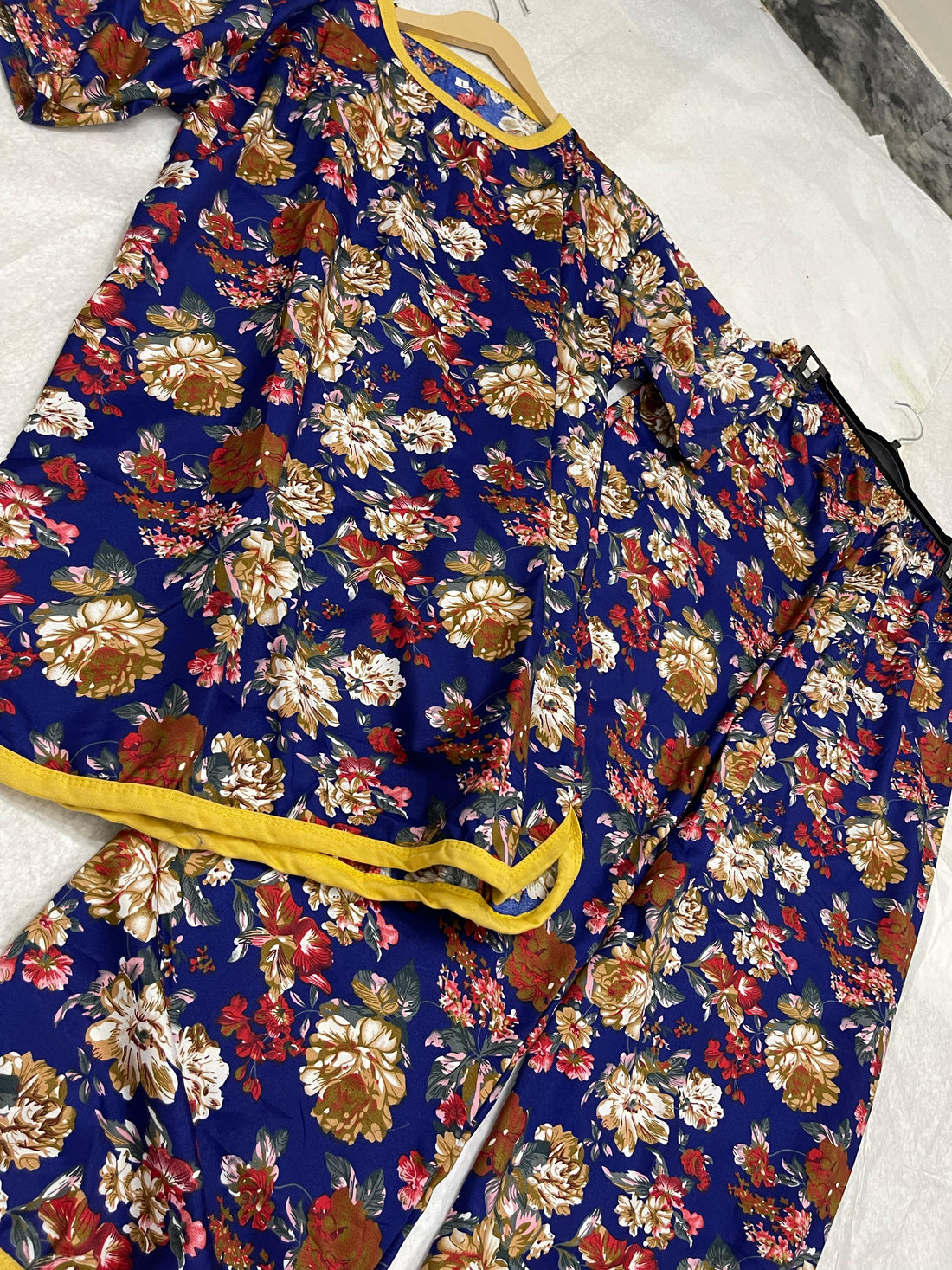 SAPPHIRE FLORAL NIGHTWEAR