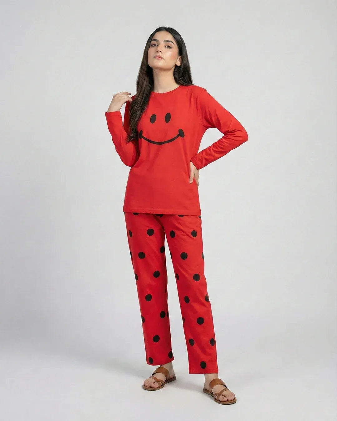 RED SMILE NIGHTWEAR